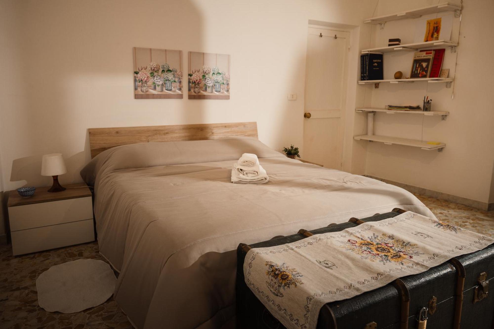 Two-Room Apt. Under The Aqueduct'S Arch In Pigneto ローマ エクステリア 写真