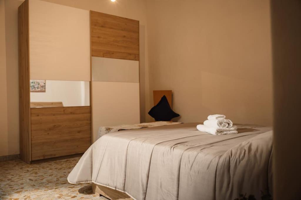 Two-Room Apt. Under The Aqueduct'S Arch In Pigneto ローマ エクステリア 写真
