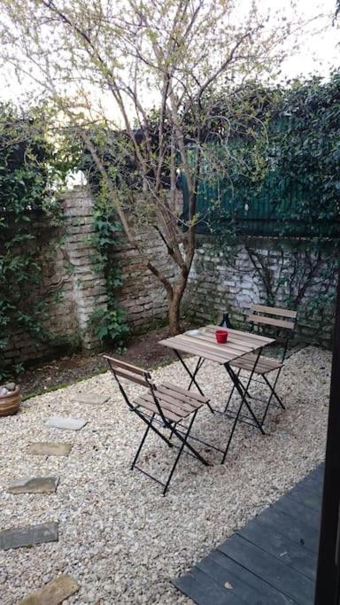 Two-Room Apt. Under The Aqueduct'S Arch In Pigneto ローマ エクステリア 写真